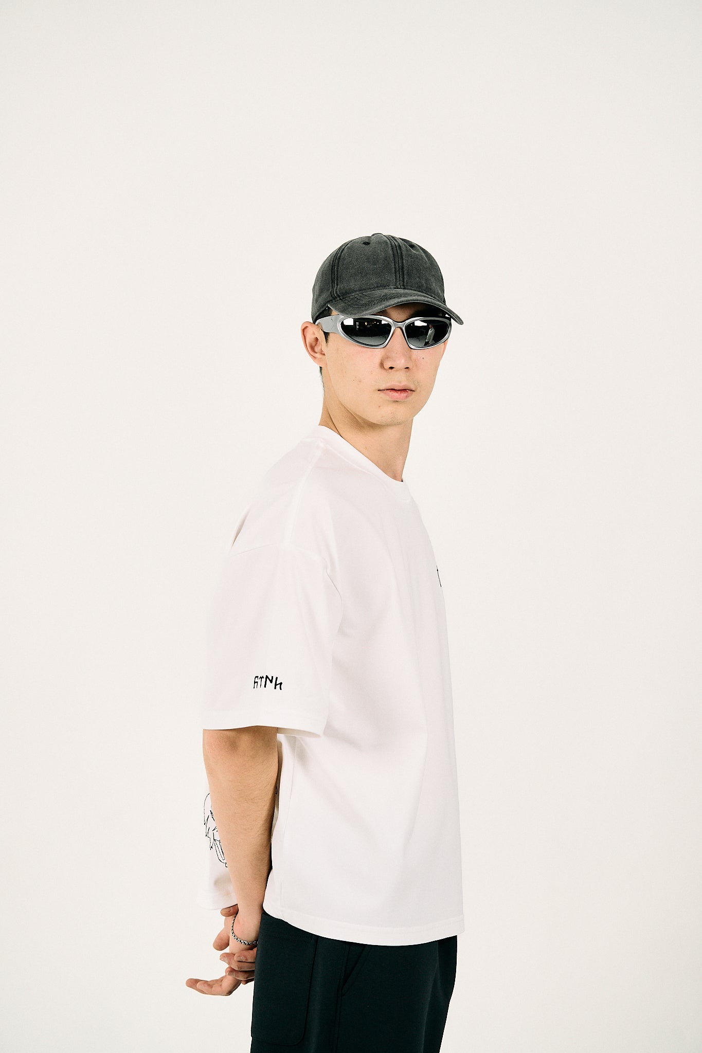 Metehan Tee White
