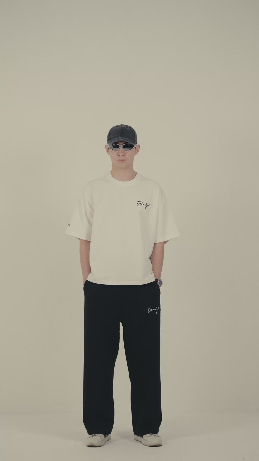 Metehan Tee White